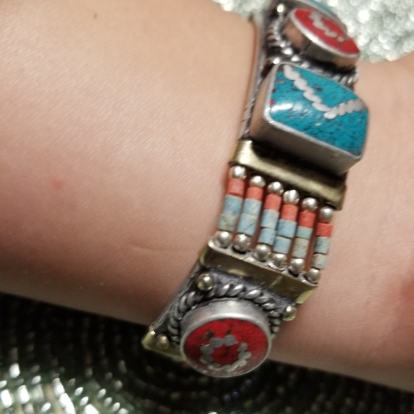 Bracelet - Picture 3 of 6